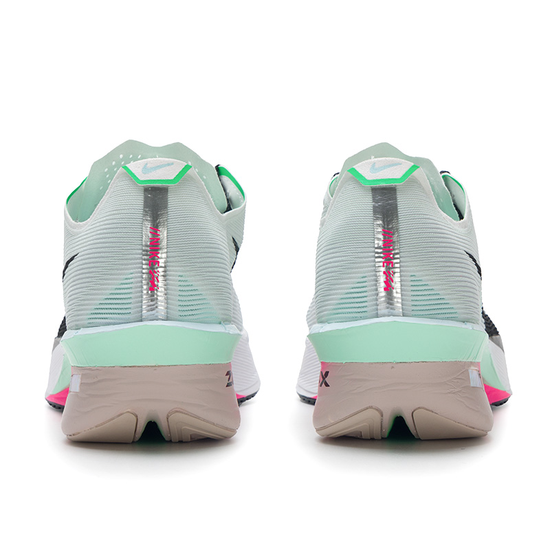 Nike – chaussures de sport Zoo - Men'S Shoes Next avis et prix