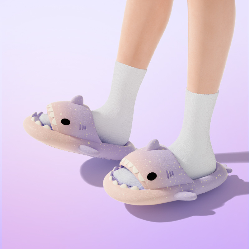 Pantoufles de requin de dessin - Men'S Shoes For Summer avis et prix