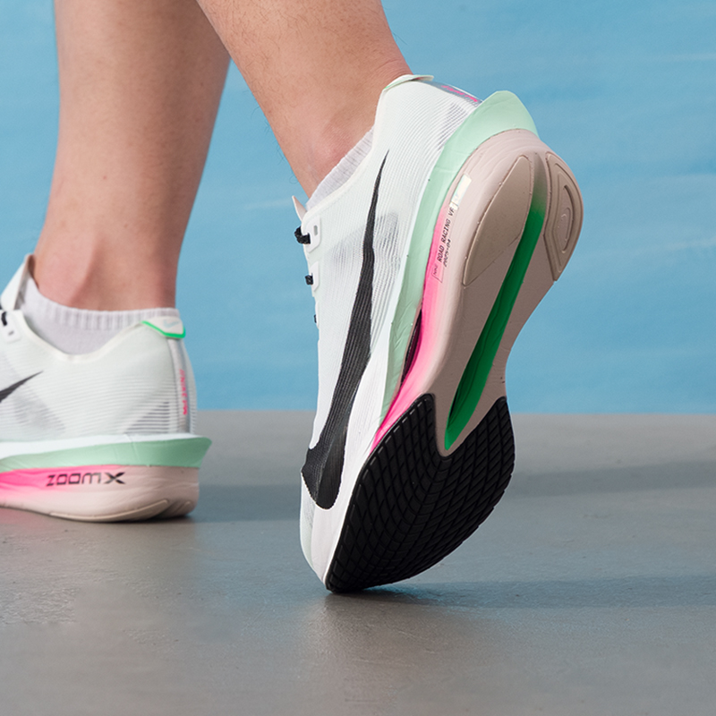 Nike – chaussures de sport Zoo - Men'S Shoes Next avis et prix