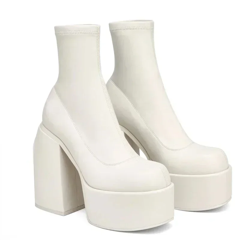 Bottines de créateur pour femm - Chelsea Boots Suede avis et prix