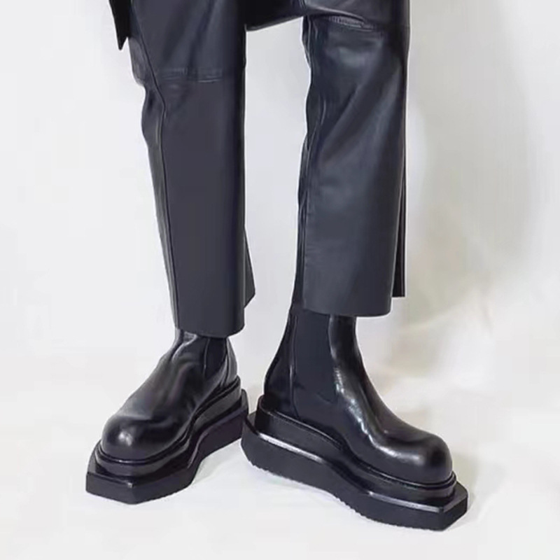 Nouvelles Bottes Chelsea à Pla - Chelsea Boots Suede avis et prix