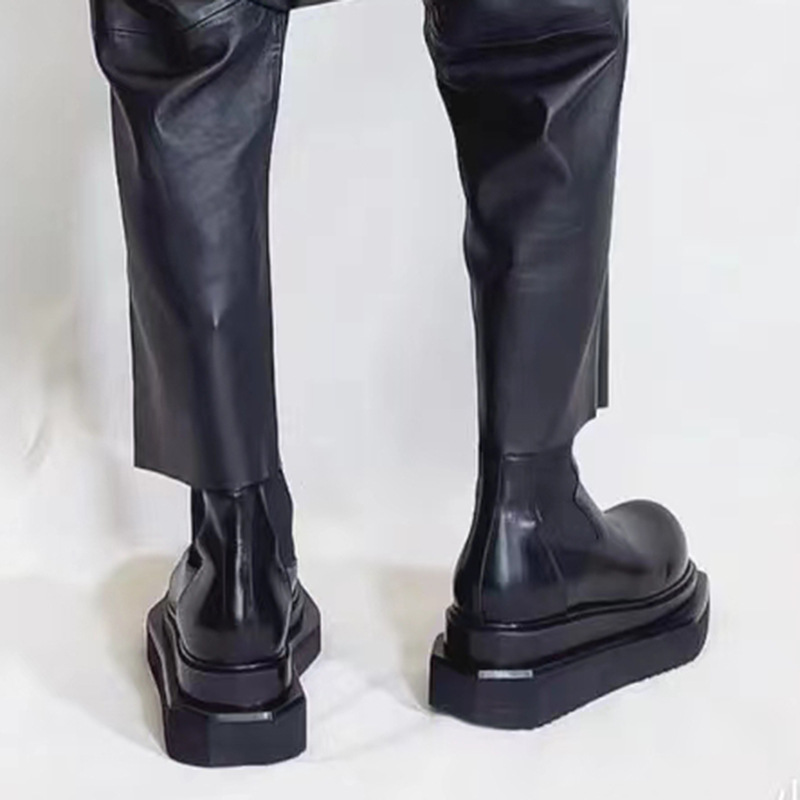 Nouvelles Bottes Chelsea à Pla - Chelsea Boots Suede avis et prix